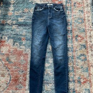 KANCAN Skinny Jean